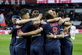 مهاجم-اروگوئه-فرانسه-لیگ 1-پاری سن ژرمن-PSG