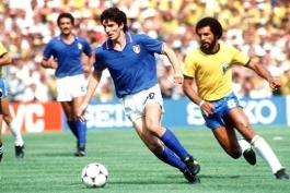 ایتالیا - جام جهانی - فدراسیون فوتبال ایتالیا - توتونرو - یورو - برزیل - آرژانتین - سری آ - تورینو - سانحه هوایی تورینو