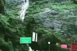 به به چه طبیعتی😍😍