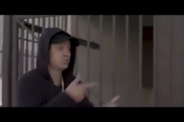 من همرو دیس میکنم 💪 بی اعصاب EMINEM 😂🔥🔥