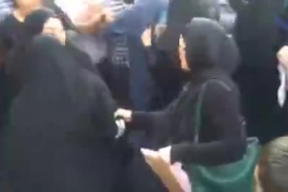 🎥 قمه زنی بانوان در ایران  خوبه به دو سه نفر برخورد و اومدن جلوگیری کردن