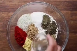 مرغ سوخاری با کیفیت چطور درست کنیم؟ (ویدیو)