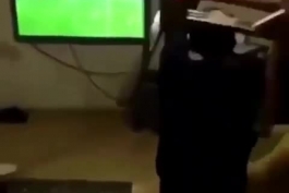  یکی از خانواده های ایرانی موقع دیدن جام جهانی و وقتی طارمی تک به تک جلوی پرتغال رو خراب کرد !!!