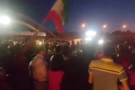 جشن مردم ارومیه بعد از بازی تیم ملی والیبال ؛ قدر مردم خوبمون رو بدونیم