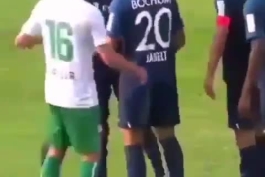 #تاسف گریه بازیکن جوان و افریقایی بوخوم رو دراوردن! 😞