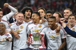 جام حذفی 2016 - گل لینگارد - قهرمانی یونایتد - بازی منچستر و پالاس - گل وقت اضافه - جسی لینگارد - وین رونی - مارکوس راشفورد - دیوید دخیا - پاردیو - لوئی فن خال - فینال اف‌ای کاپ - بازی کلاسیک - فوتبال انگلیس - 21 می 2016