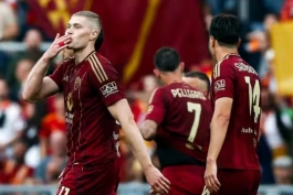 آرتم دووبیک / مهاجم اوکراینی‌ رم ایتالیا