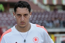 پیرلوئیجی گولینی / دروازه‌بان ایتالیایی رم 