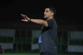 پیروز قربانی- سرمربی فوتبال- فجرسپاسی