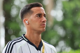 لوکاس وازکز - دفاع راست اسپانیایی رئال مادرید - لالیگای اسپانیا