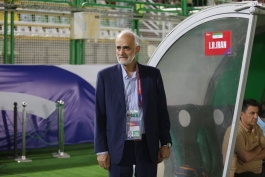 عکس از مهدی محمد نبی سرپرست تیم ملی ایران