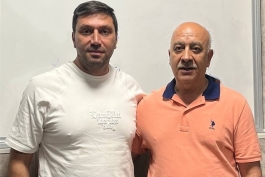 عکس از پدر مبینا نعمت زاده و یدالله پیرهادی در جلسه صلح