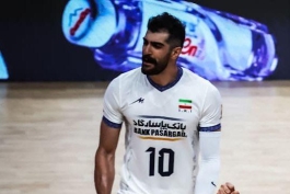 عکس از امین اسماعیل نژاد قطر پاسور تیم ملی ایران
