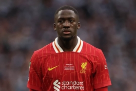 ابراهیما کوناته در پیراهن لیورپول 