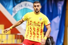 مجید حسینی مدافع میانی تیم ملی ایران و تیم کایسری اسپور ترکیه - لژیونرها - جام جهانی 2026