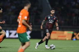 میلاد سرلک هافبک پرسپولیس تهران و سابق تیم ملی ایران - لیگ برتر ایران