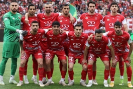 عکس تیمی باشگاه پرسپولیس، پیش از بازی پایان فصل 1403-1404 مقابل هوادار - لیگ برتر ایران