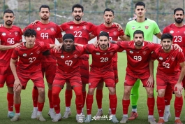 عکس تیمی بازیکنان پرسپولیس با پیام نیازمند، محمدحسین کنعانی زادگان، محمدامین کاظمیان و دیگران - لیگ برتر ایران