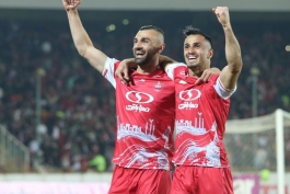 سردار دورسون مهاجم پرسپولیس تهران و بازیکن سابق تیم ملی ترکیه و فنرباحچه و آلانیا اسپور - علی علیپور مهاجم پرسپولیس تهران و تیم ملی ایران - لیگ برتر ایران