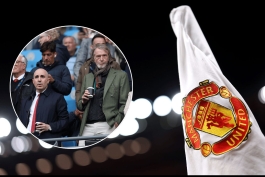 پرچم کرنر ورزشگاه اولدترافورد منچستریونایتد