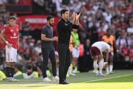 سرمربیان آرسنال و منچستریونایتد در اولدترافورد