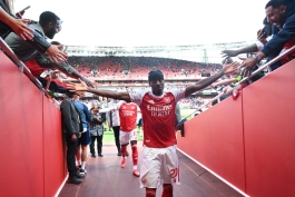 مهاجم آرسنال - هواداران توپچی‌ها - لیگ برتر انگلیس