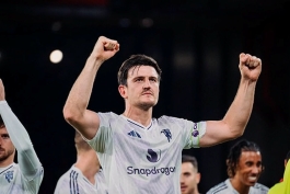 هری مگوایر مدافع منچستریونایتد مقابل لیورپول