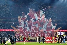 تیفوی هواداران آرسنال برای بازی با تاتنهام