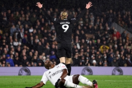 ارلینگ هالند