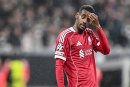 الکساندر ایساک - مهاجم سوئدی لیورپول