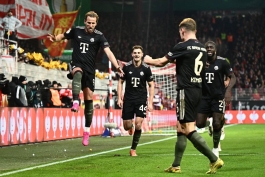 هری کین - اونیون برلین - بایرن مونیخ - دی اف بی پوکال ۲۶-۲۰۲۵