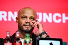 ونسان کمپانی - نشست خبری بازی بایرن مونیخ مقابل وردربرمن - بوندسلیگا