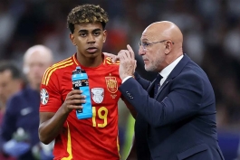 لامین یامال - لوئیس دلافوئنته - تیم ملی اسپانیا