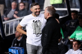 پیروزی بارسلونا مقابل الچه در فصل 26-2025 لالیگا - ادر سارابیا، سرمربی الچه - هانسی فلیک، سرمربی بارسلونا 