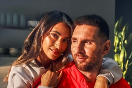 لیونل مسی و همسرش آنتونلا 