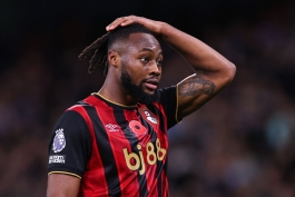 آنتوان سمنیو - ستاره غنایی بورنموث 