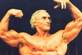 بیل همسورث - بدن‌ساز انگلیسی