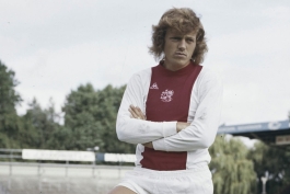 آری هان - آژاکس