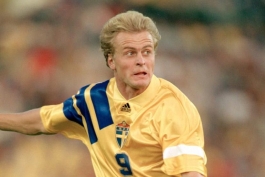 یوناس ترن - تیم ملی سوئد