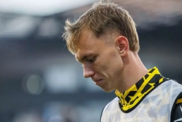 مکسیمیلیان بیر - مهاجم آلمانی دورتموند - بوندسلیگای آلمان