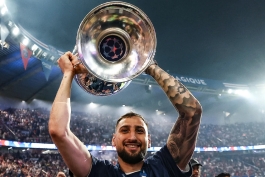 جانلوییجی دوناروما - دروازه‌بان ایتالیایی سابق پاری سن ژرمن - لیگ قهرمانان اروپا