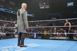 کودی رودز و درو مک اینتایر، ستارگان کشتی کج در شوی اسمکداون WWE