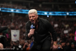 کودی رودز، ستاره کشتی کج و WWE در شوی اسمکداون