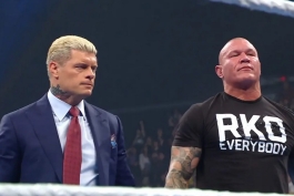 کودی رودز و رندی اورتون، ستارگان دنیای کشتی کج و wwe در شوی اسمکداون