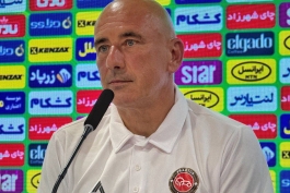 عکس از ویه کو میلتیچ مربی تراکتور