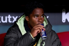 اندریک مهاجم برزیلی در زمین - رئال مادرید