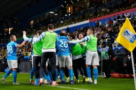 شادی بازیکنان ناپولی در زمین - سوپرکاپ ایتالیا