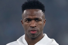 وینیسیوس جونیور وینگر برزیلی در زمین - رئال مادرید