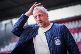 دروازه‌بان 41 ساله آژاکس پیش از دیدار با چلسی