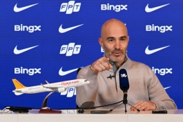 سرمربی ایتالیایی چلسی در نشست خبری 